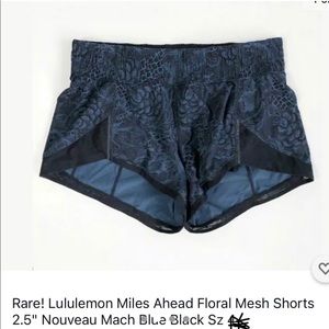 RARE DARK BLUE AND BLACK FLORAL LULULEMON SHORTS